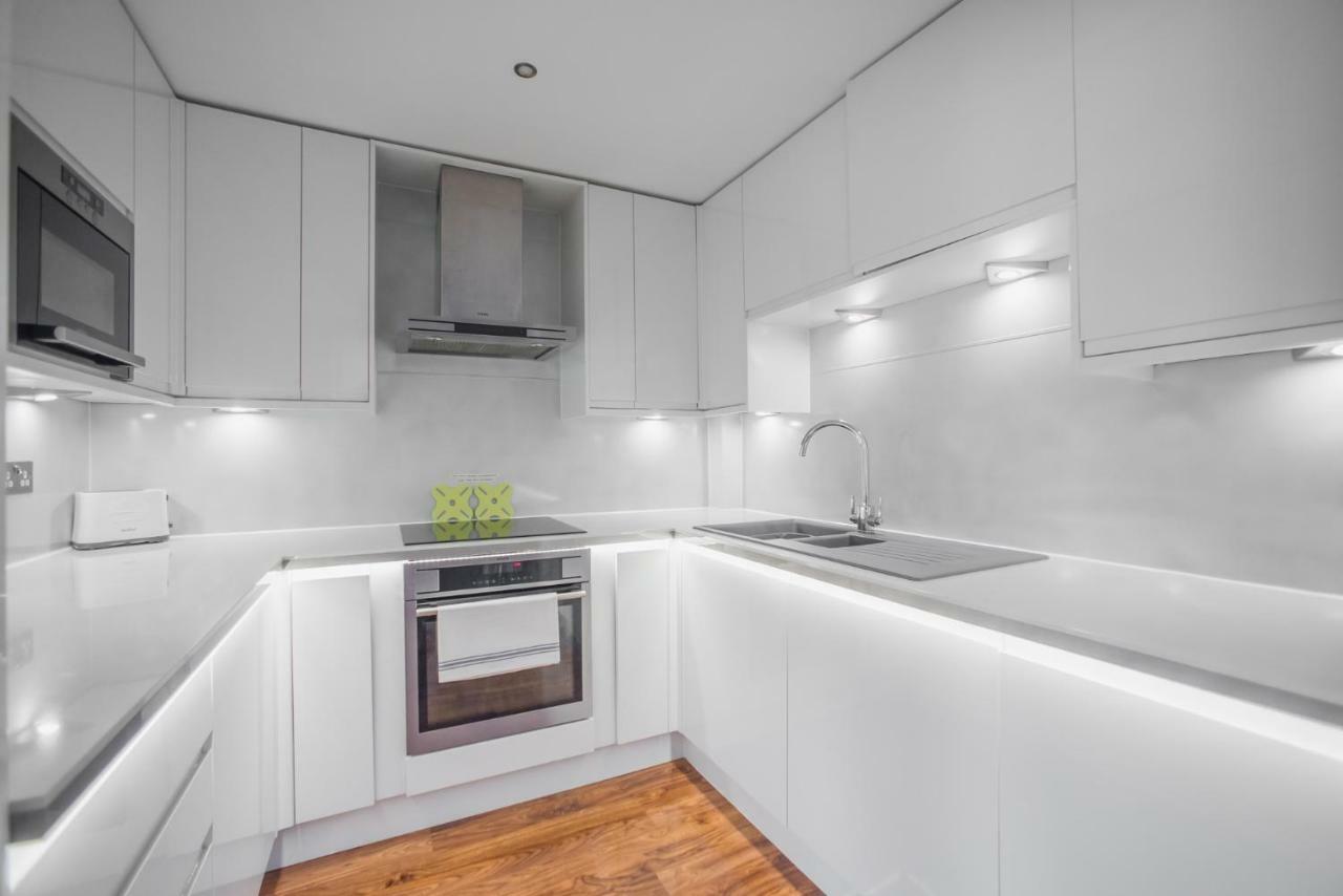 Superb Central Modern 3Bed 2Bath With Wifi, Trendy Fitzrovia W1 By Oxford Street Affable Informative Host ลอนดอน ภายนอก รูปภาพ