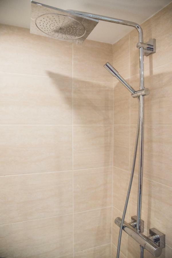 Superb Central Modern 3Bed 2Bath With Wifi, Trendy Fitzrovia W1 By Oxford Street Affable Informative Host ลอนดอน ภายนอก รูปภาพ