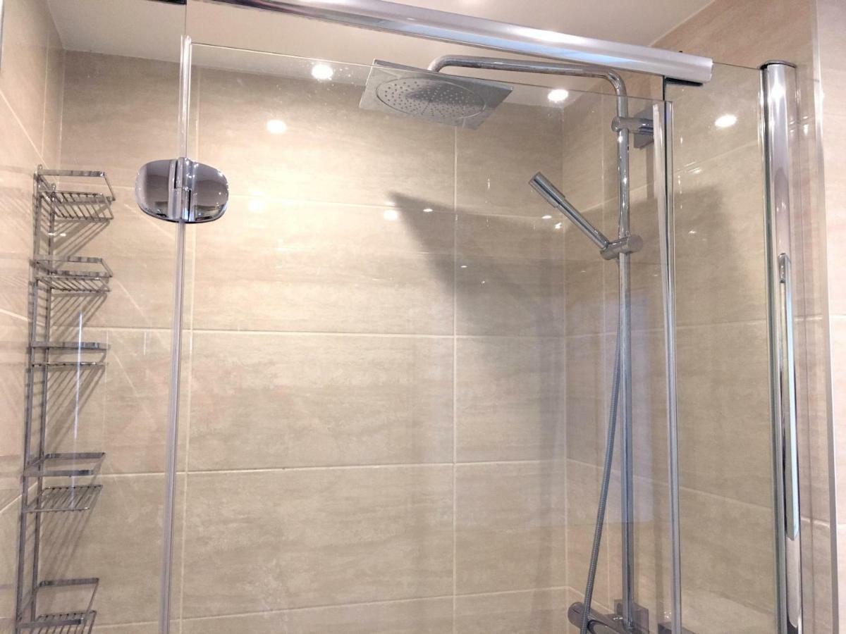 Superb Central Modern 3Bed 2Bath With Wifi, Trendy Fitzrovia W1 By Oxford Street Affable Informative Host ลอนดอน ภายนอก รูปภาพ